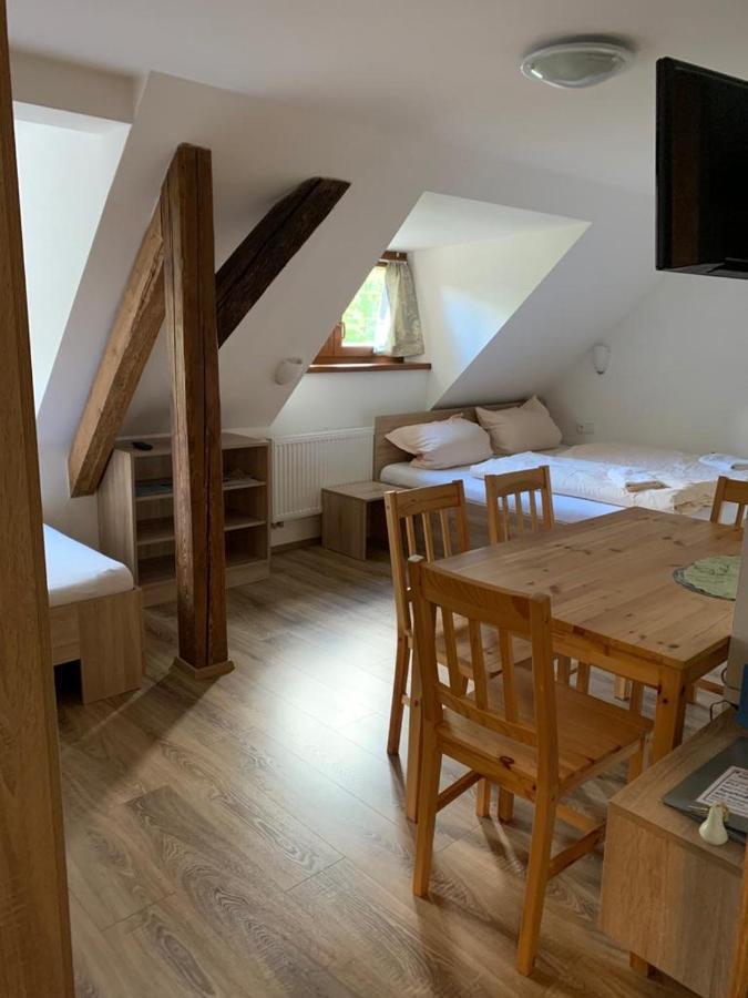 Apartments Stein Божи Дар Екстериор снимка